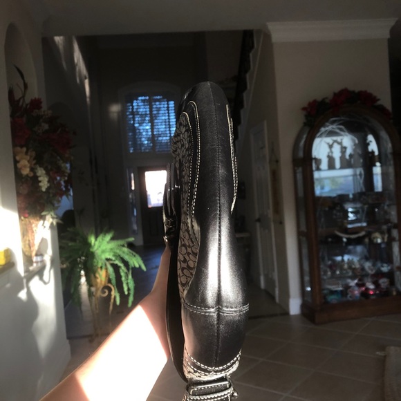 COACH PURSE - Picture 5 of 13